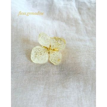 Bague hortensia blanc